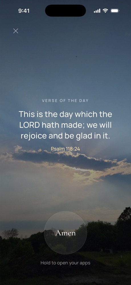 Prayer Lock screen: verse of the day with a round Amen button